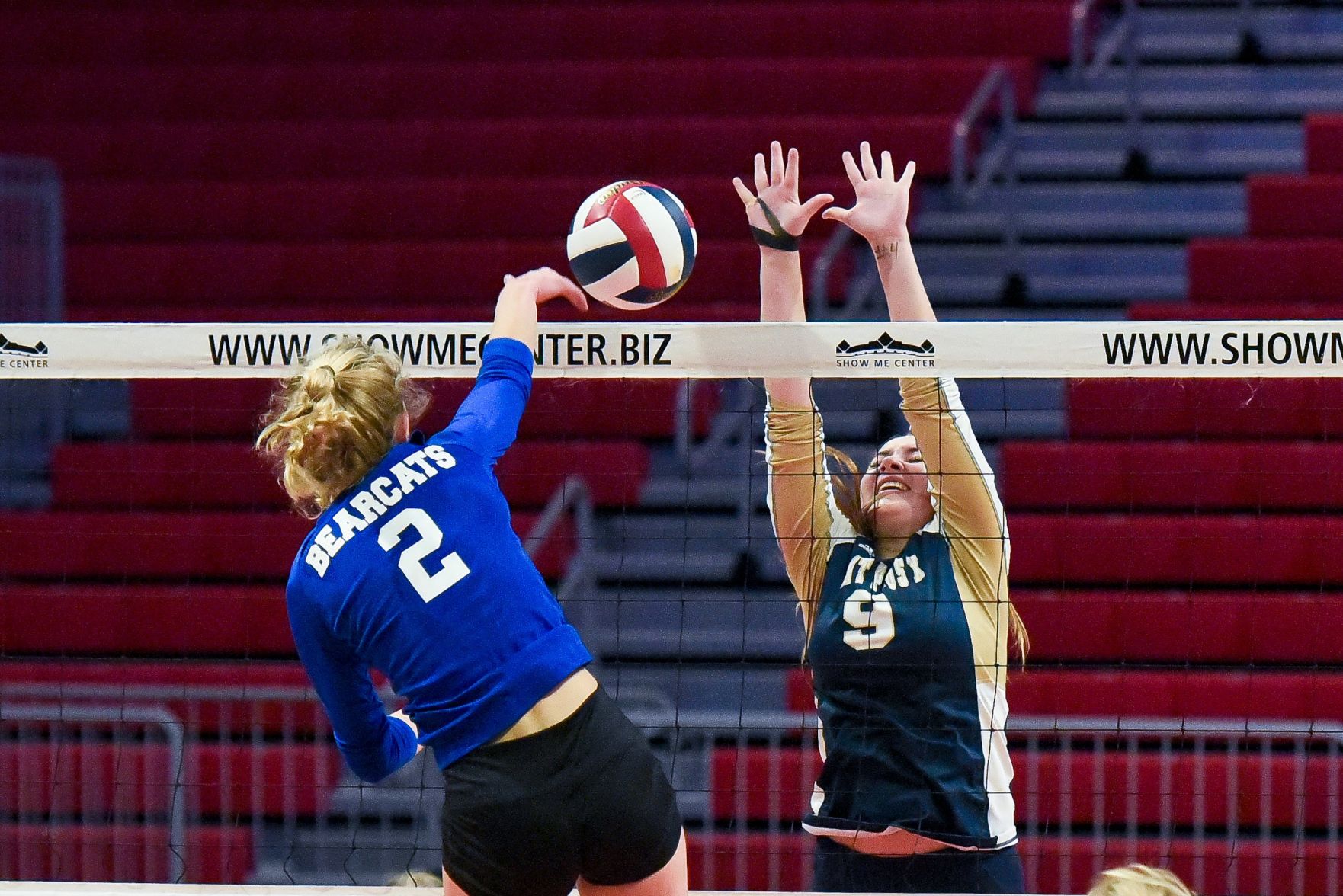 11/09/19 - Girls Volleyball - Class 2 state champ- Hermann vs St. Pius X